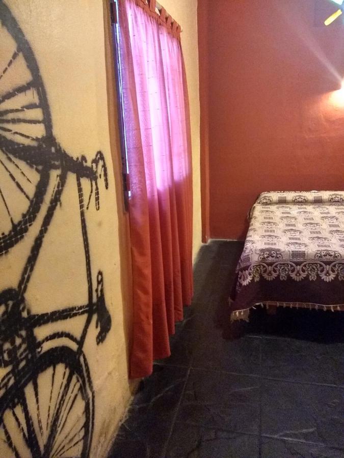Villa Independencia La Bicicleta Solar Casa Abiertaホステル エクステリア 写真